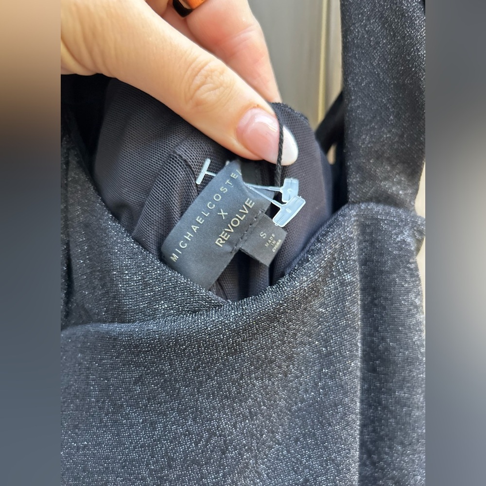 ❌SOLD❌Michael Costello x Revolve Fairleigh Gown in Black New with Tags! - Picture 4 of 8